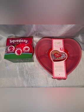 Heart-Shaped Red Snack Tray + Squeezy Toy Set